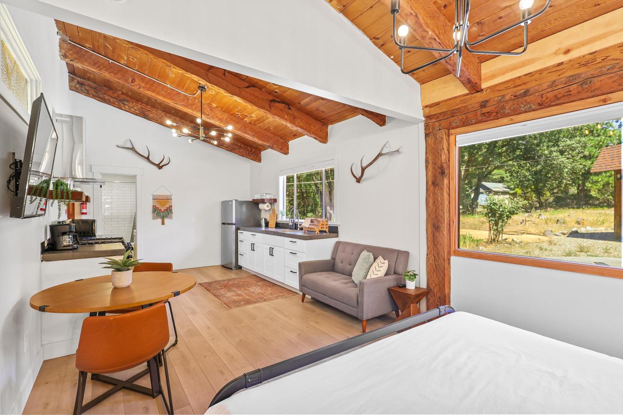 Basecamp Lodge Mount Shasta Kamer foto