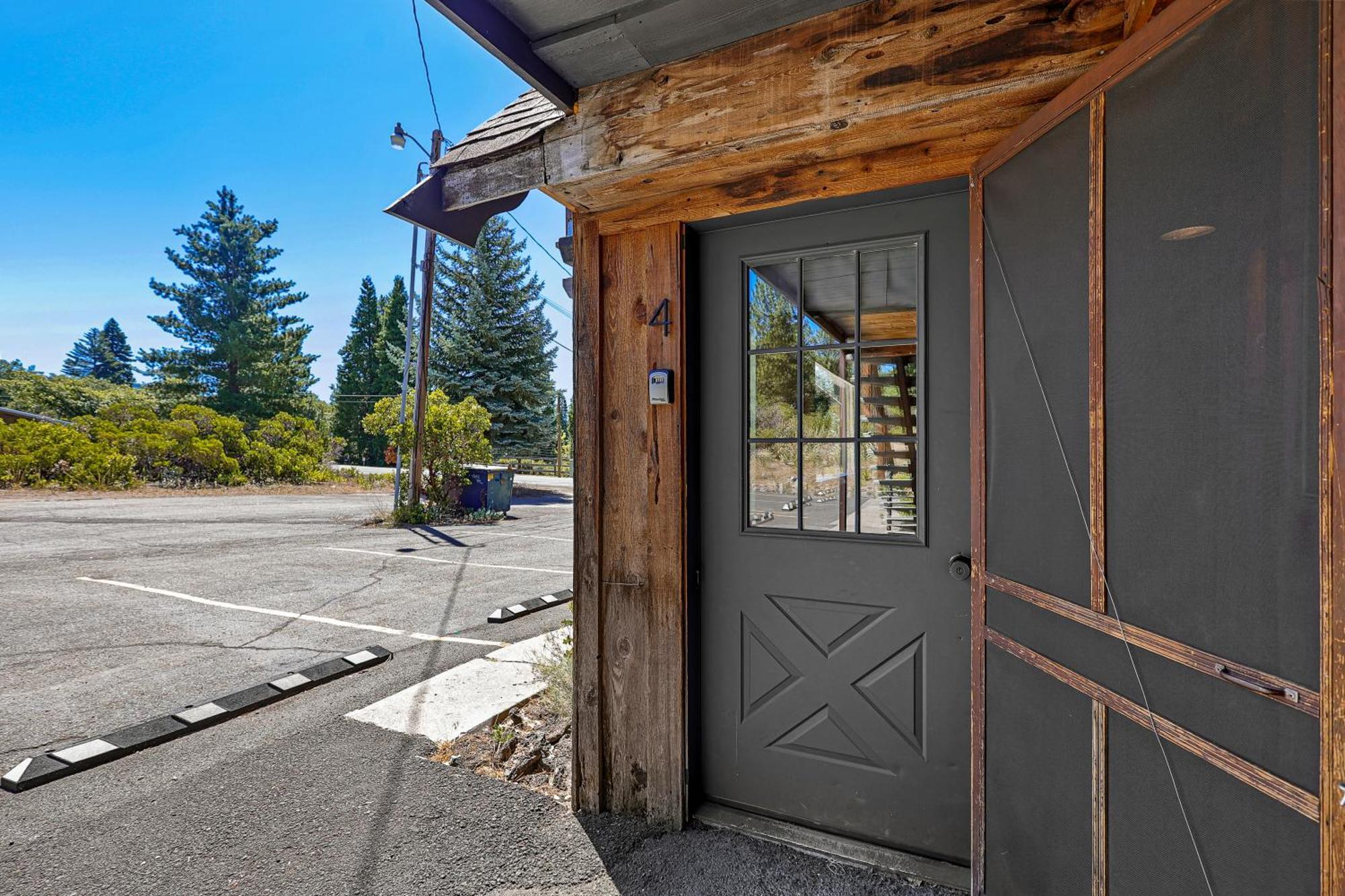 Basecamp Lodge Mount Shasta Kamer foto