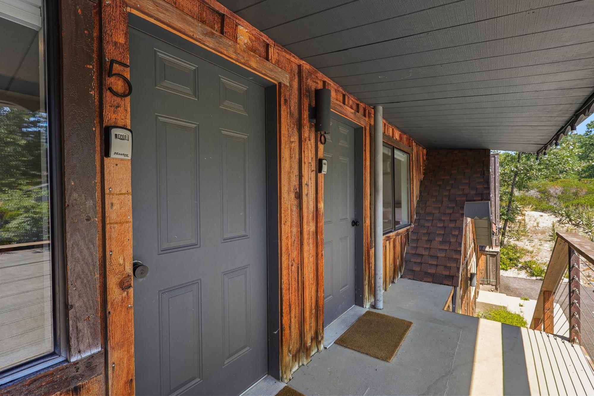 Basecamp Lodge Mount Shasta Kamer foto