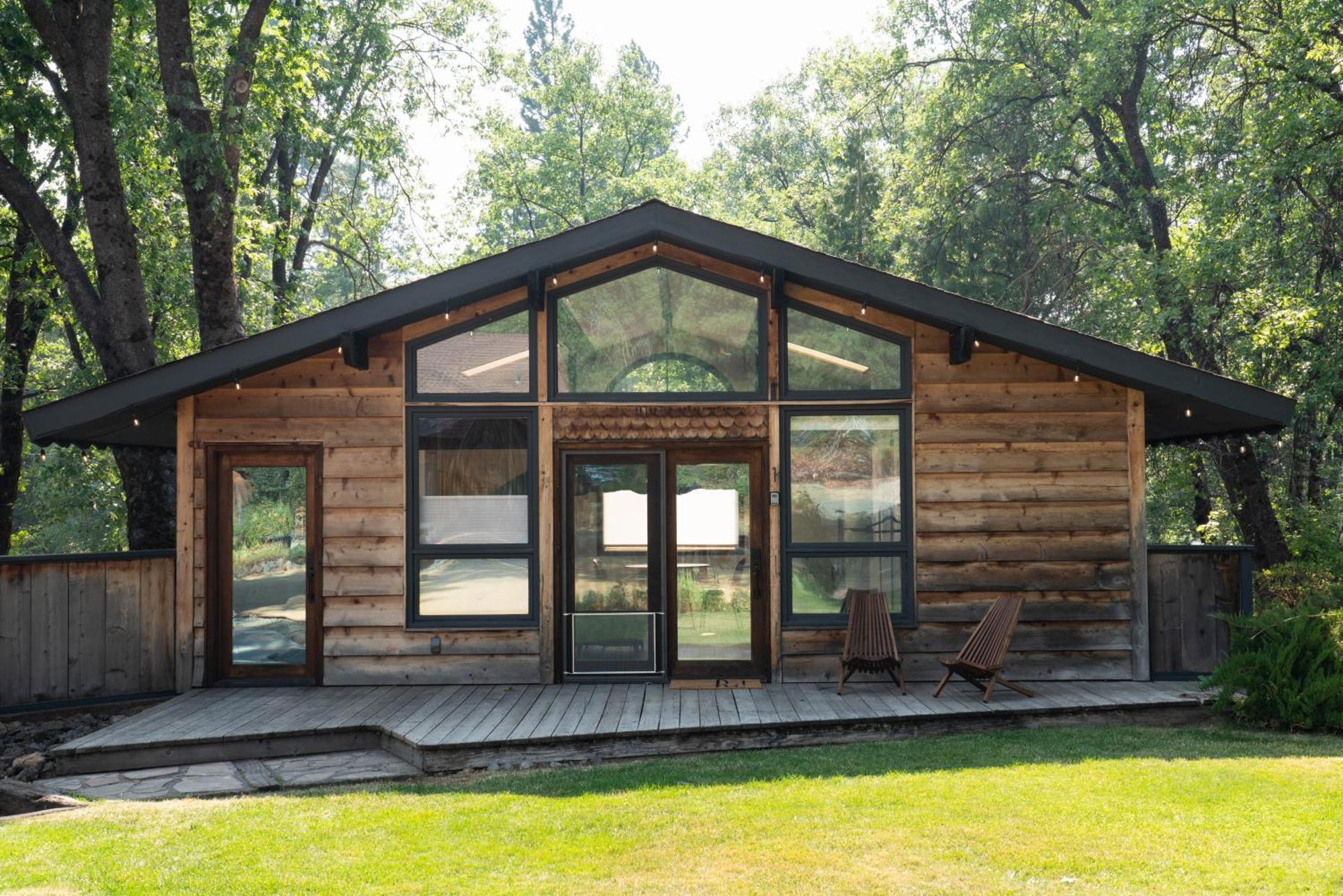 Basecamp Lodge Mount Shasta Buitenkant foto