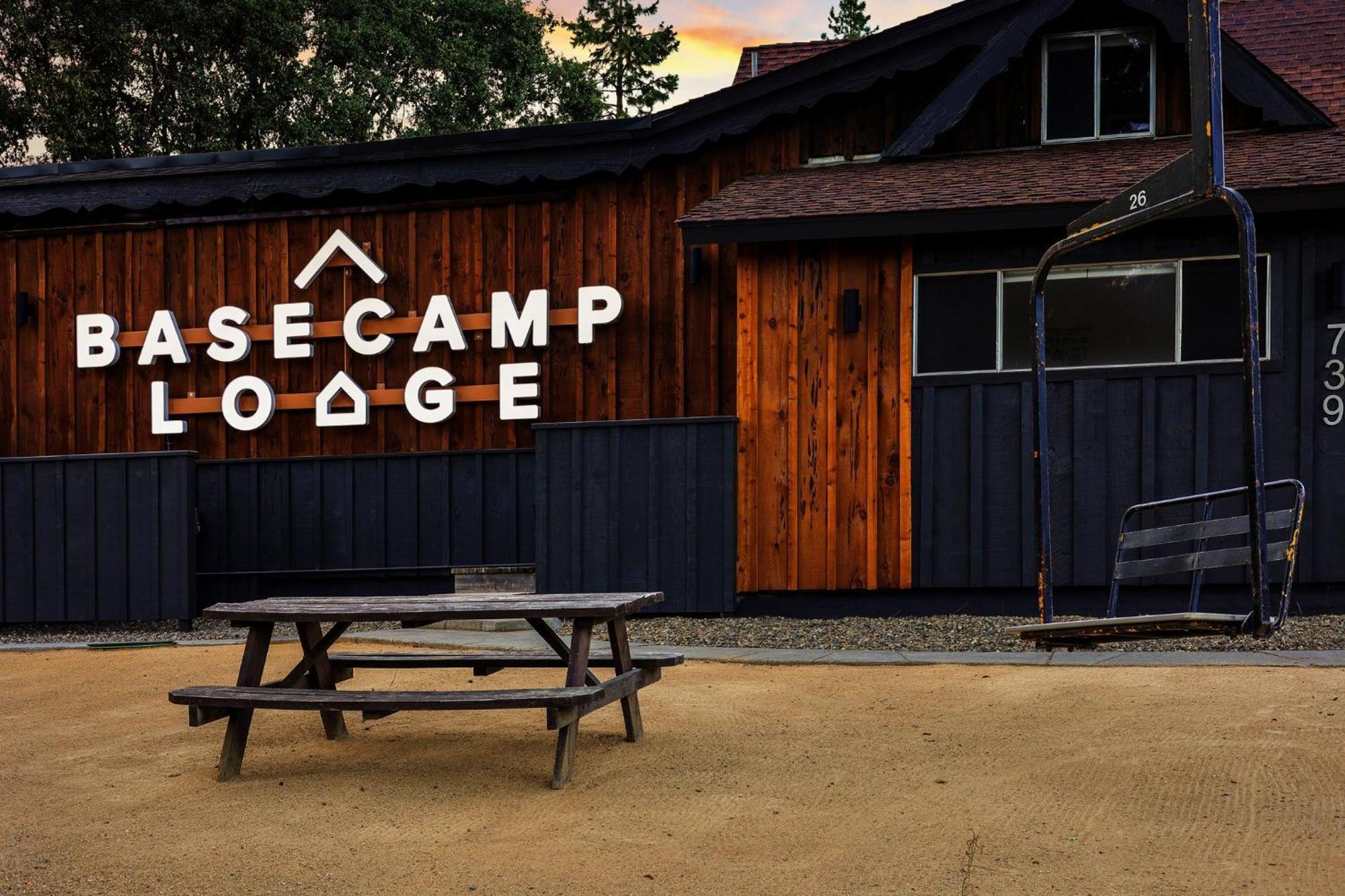 Basecamp Lodge Mount Shasta Buitenkant foto